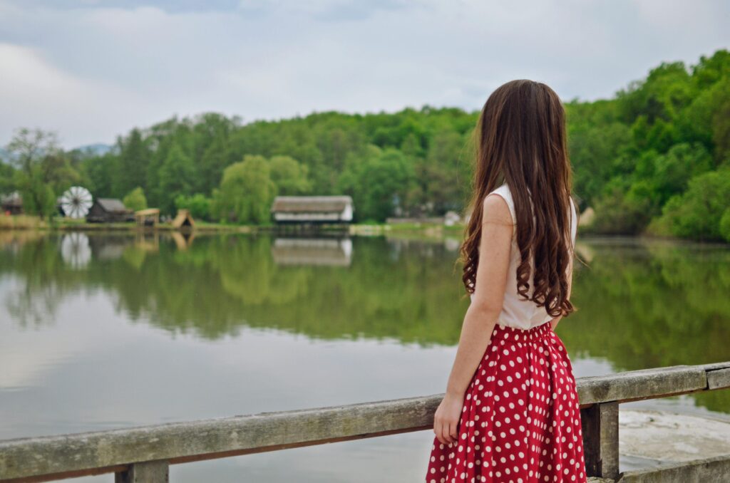 Forest Beauty – How Nature-Based Rituals Like Shinrin-Yoku Enhance Skin and Mood